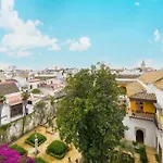 Luxurious Studio Overlooking Casa Pilatos