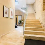 Luxurious Studio Overlooking Casa Pilatos